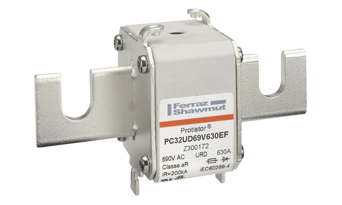 MERS HS Size 32 aR 690Vac 200kA 630A EF blades IEC/UL - PC32UD69V630EF - Z300172