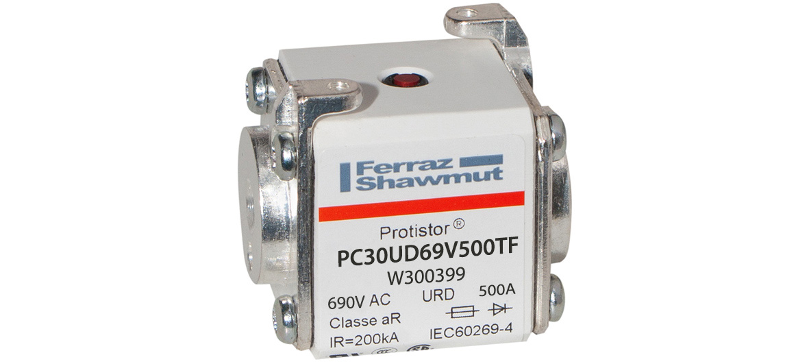 MERS Size 30 aR 690Vac 200kA 500A TTF M8 - PC30UD69V500TF - W300399